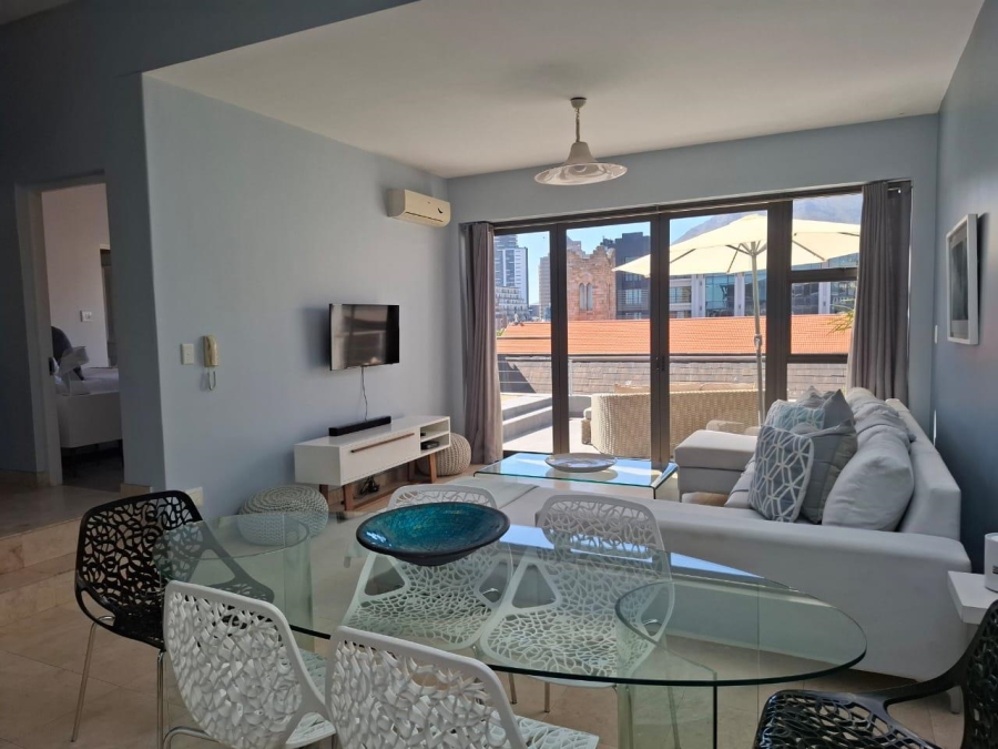 To Let 2 Bedroom Property for Rent in Green Point Western Cape